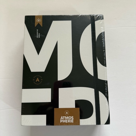 NWT decorative book set of three blank books for writing or journaling - Picture 7 of 7